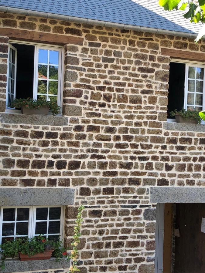 LA PETITE OIE La chambre des TISSERANDS Ménil-Hubert-sur-Orne Exterior foto